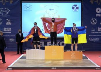 رفع أثقال: التركية “يني غون” تحصد 3 ميداليات في بطولة أوروبا