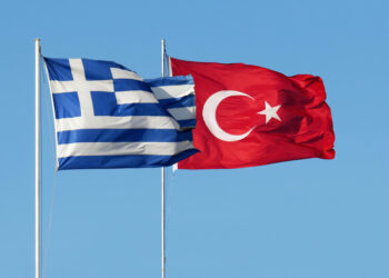 وزير يوناني يطالب الاتحاد الأوروبي بالوفاء بتعهداته تجاه تركيا