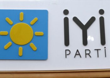 تركيا.. حزب “إيي” المعارض يشكل مجموعة عمل استشارية حول سوريا