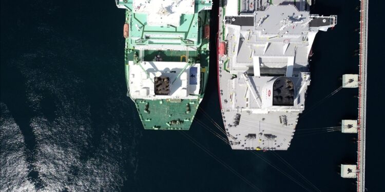 الجزائر تعرض شراكات جديدة على تركيا بمجال الطاقة والمناجم