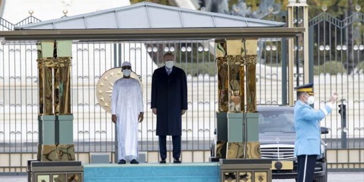 أردوغان: مستعدون للتعاون العسكري والدفاعي والأمني مع تشاد