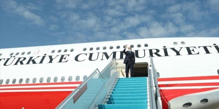 الرئيس أردوغان يغادر أذربيجان بعد زيارة ليوم واحد