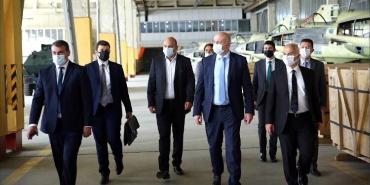 تركيا وجورجيا تخططان لتعاون في مجال الطيران العسكري