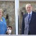 قبيل لقاء أردوغان.. ميركل تصل قصر هوبر بإسطنبول