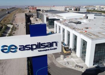 تركيا تفتتح أول مصنع لإنتاج بطاريات “ليثيوم أيون” مطلع 2022