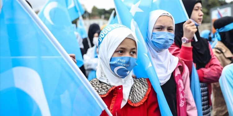 إسطنبول.. مظاهرة ضد سياسات الصين بحق الأويغور