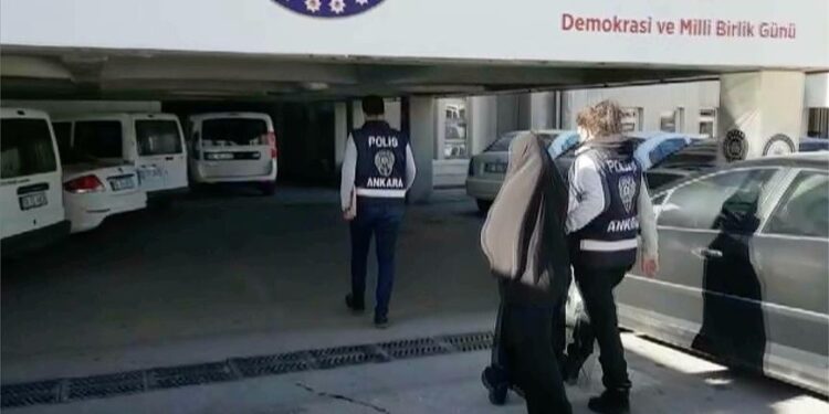 تركيا.. توقيف روسية من “داعش” مطلوبة للإنتربول