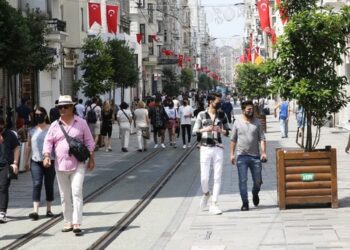 تركيا تسجل 23 ألفًا و948 إصابة بفيروس كورونا