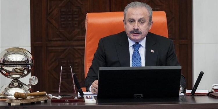 رئيس البرلمان التركي يحضر اجتماعات الاتحاد البرلماني الدولي بإسبانيا