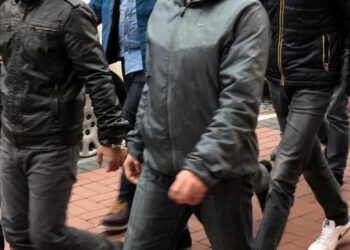 أمن إسطنبول يوقف 9 يشتبه في انتمائهم لـ”داعش”