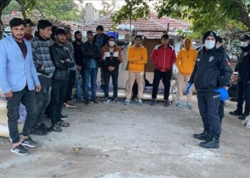 ضبط 16 مهاجرا غربي تركيا