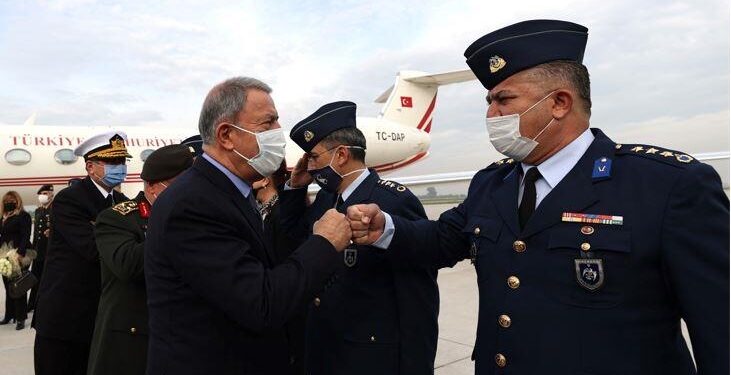 تركيا.. أكار يزور قيادة قوات بحري إيجة والمتوسط