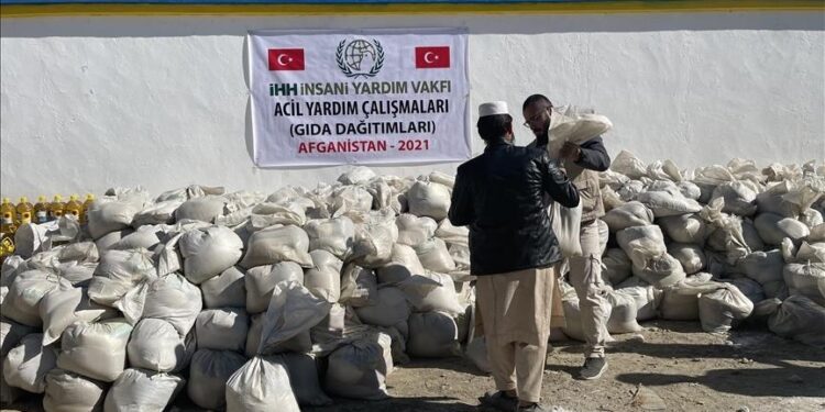 أفغانستان.. الإغاثة التركية تقدم مساعدات لأسر محتاجة