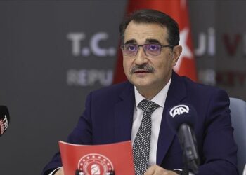 وزير الطاقة التركي: أيام قليلة تفصلنا عن بشائر جديدة