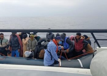 خفر السواحل التركي ينقذ 212 مهاجرا أعادتهم اليونان
