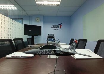 تعاون تركي ماليزي في صناعات الدفاع والطيران