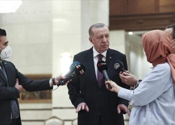 أردوغان: تركيا تغلبت على الصعوبات المتعلقة بالطاقة