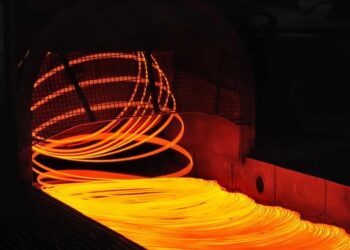 تركيا.. نمو إنتاج الصلب الخام 8 بالمئة