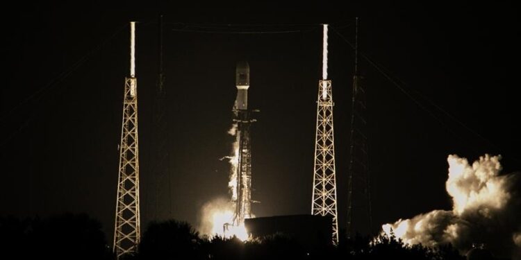 تركيا: نخطط لإطلاق القمر الصناعي “توركسات 5 بي” نهاية ديسمبر