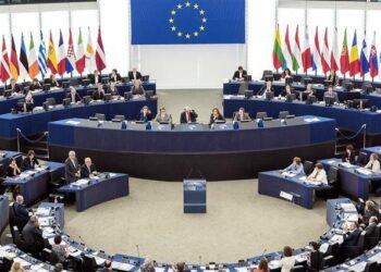 الاتحاد الأوروبي يخصص 325 مليون يورو لدعم طالبي اللجوء في تركيا