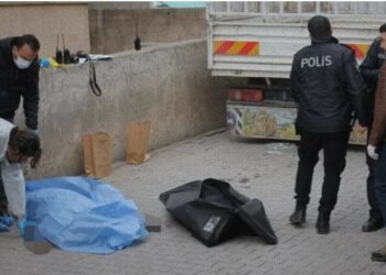 لأنها رفضت الزواج.. مقتل شابة سورية طعناً بسكين في ولاية أورفا