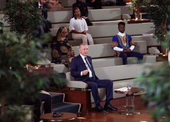 أردوغان: شركاتنا تتولى مشاريع بقيمة 70 مليار دولار في إفريقيا