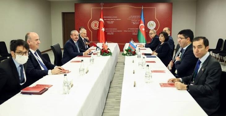 شنطوب يلتقي رئيسة برلمان أذربيجان