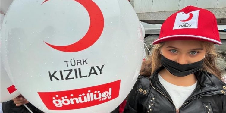 “الهلال الأحمر التركي” تفوز بجائزة مسابقة “نحن معا”