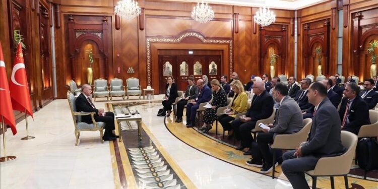 أردوغان: مستعدون للوساطة لخفض التوتر الروسي ـ الأوكراني