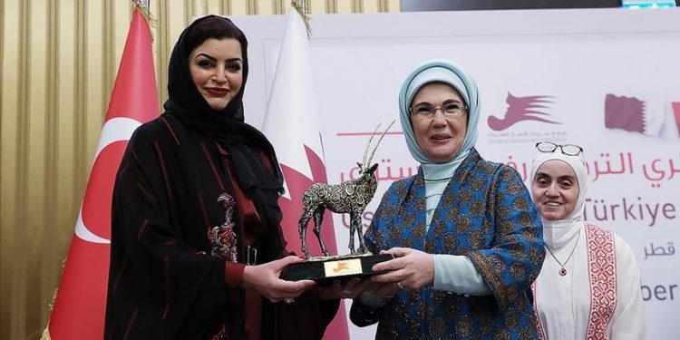 أمينة أردوغان تؤكد أهمية دعم حضور المرأة في مجال التكنولوجيا