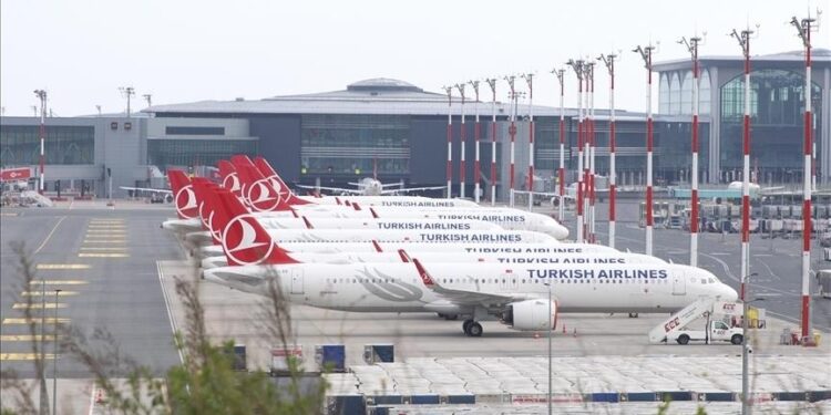 الخطوط التركية تبدأ رحلاتها بين إسطنبول والشارقة