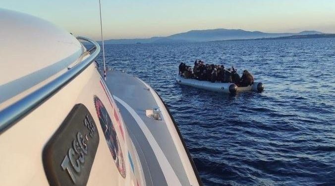 تركيا.. إنقاذ 55 مهاجرا قبالة سواحل إزمير