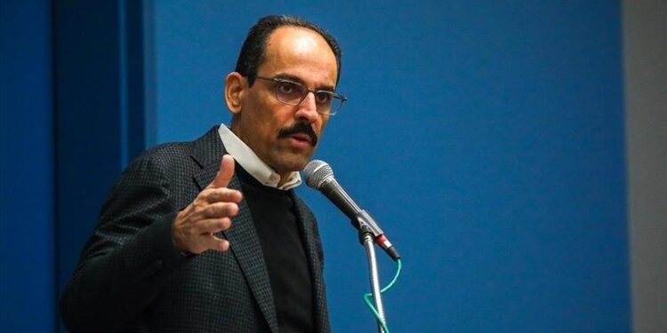 متحدث الرئاسة التركية يلتقي ممثلي المجتمع الإسلامي بأمريكا