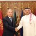 وزيرا دفاع تركيا وقطر يبحثان مسائل ثنائية وتعزيز التعاون