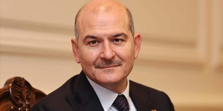 وزير الداخلية التركي يلتقي مستشار الرئيس الروماني للأمن القومي