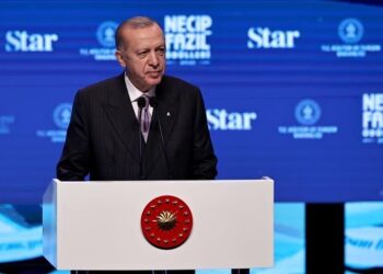 أردوغان يشارك في حفل جوائز “نجيب فاضل” الثقافية