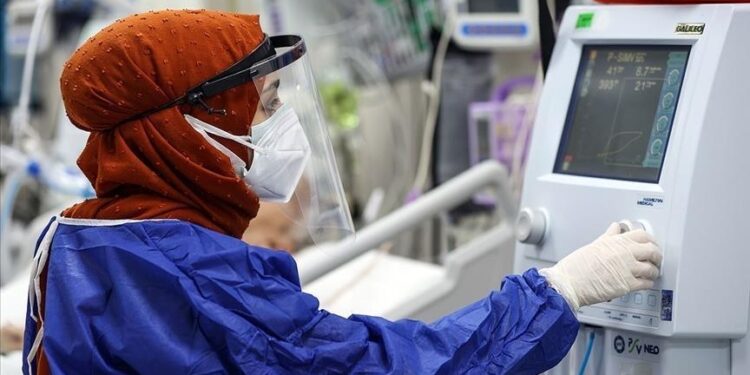 تركيا تسجل 157 وفاة بكورونا