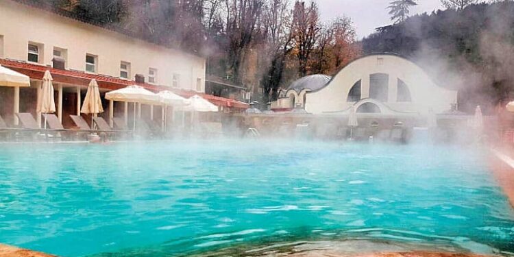 تركيا.. “ترمال” في يالوفا تستقبل نحو 500 ألف سائح في 2021