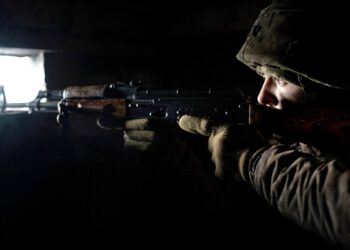 أوكرانيا.. عدسة الأناضول ترصد الهدوء الحذر على جبهة دونباس