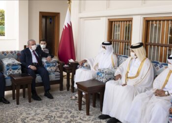 تركيا وقطر توقعان مذكرة تفاهم لزيادة التعاون البرلماني