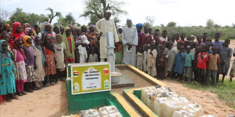 “الإغاثة التركية” تحفر 1861 بئر مياه في 18 دولة حول العالم