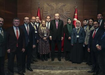 أردوغان: سعر الصرف والفائدة سينخفض تدريجيا في 2022