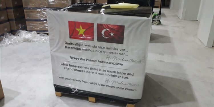 تركيا ترسل مساعدات طبية إلى فيتنام لمكافحة كورونا