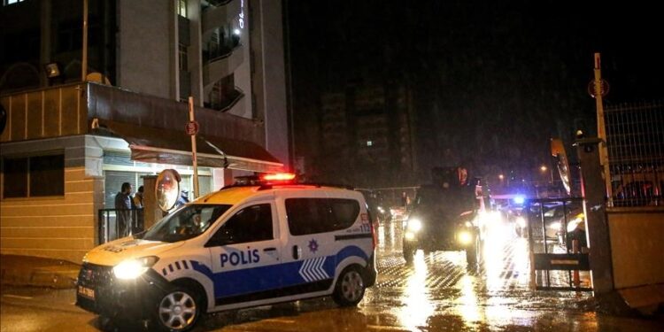 الأمن التركي يوقف 9 عراقيين لصلتهم بـ"داعش"