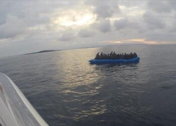 تركيا.. إنقاذ 32 مهاجرا غير نظامي أجبرتهم اليونان على العودة