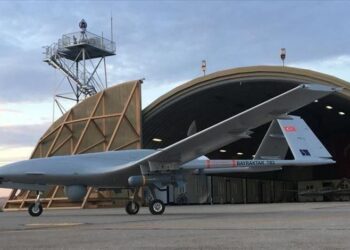 تركيا تزود القوات المسلحة القرغيزية بمعدات عسكرية وفنية