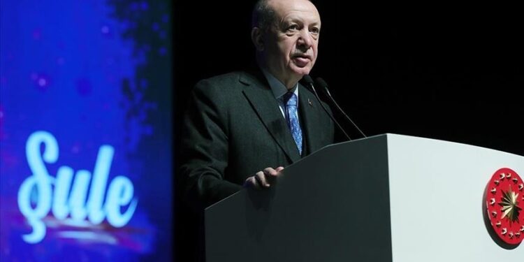 أردوغان: الشعب التركي لن ينسى داعمي انقلاب 28 فبراير
