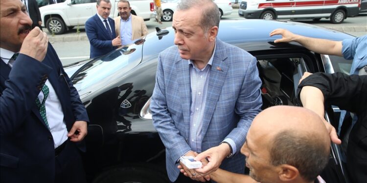 أنقرة.. معرض لعلب سجائر المقلعين عن التدخين