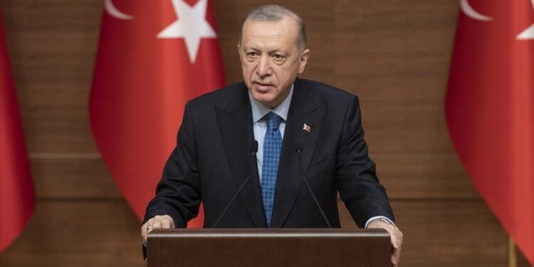 أردوغان: قصفنا الإرهابيين في 3 مناطق عبر “نسر الشتاء”