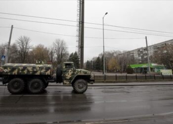 وزيرا دفاع تركيا وبريطانيا يبحثان التطورات في أوكرانيا